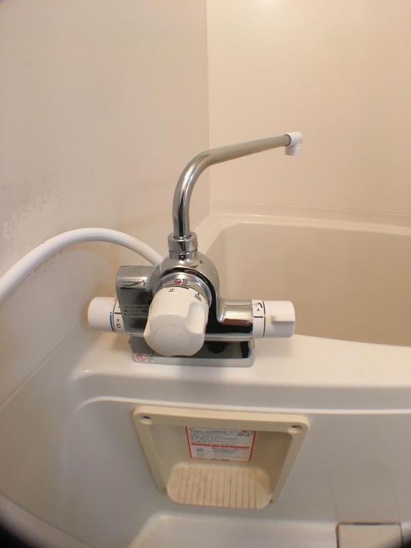 浴室水栓はお湯張り自動ストップ＆サーモスタッドのＷ機能付きです
