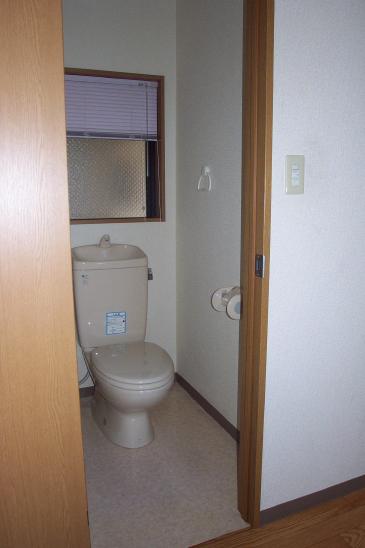 洋式トイレ　１Ｋ・２ＬＤＫ共通